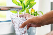海外「日本の安全神話が」群馬で発生した水道水での食中毒に海外大騒ぎ！（海外の反応）