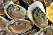 新鮮な牡蠣が食べ放題！東京墨田区の牡蠣市場 海外の反応