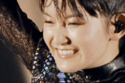 Su-METALのインタビュー中の癖　“それらの癖は、知的な人であることのサインだ”　【海外の反応】