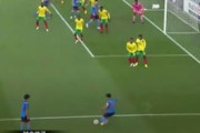 海外の反応「特別な選手だ」久保建英がスーパーFKやドリブルで魅せる！日本はカメルーンと引き分け