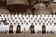 海外「日本帝国時代に撮影された昭和天皇と戦艦ムサシ、上級士官の写真を見てくれ」昭和天皇は戦争に反対していたって本当なのかな？