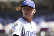 【海外の反応】山本由伸、相棒の3ランにプライスレスな反応を見せる「それほど援護点に飢えていた」