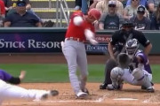 大谷、オープン戦2号HR！！　海外「彼は開幕投手だぞ」「あれがHRになるなんて、狂ってる」「これが投手のスイングってマジ？」「大谷の打球は飛び方が違う」