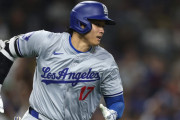 【海外の反応】大谷翔平がWS初ホームラン、中継ぎ崩壊でドジャース大敗【MLB】