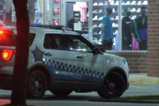 【!?】マスク着用求める警備員をコンバットナイフで27回刺した姉妹、正当防衛を主張