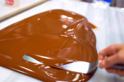 今日はバレンタインデー！！国際的なコンクールで連続入賞している日本のチョコレート店を紹介！！外国人「日本人の細部へのこだわりを感じる」