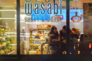 海外「悪魔だ！！」お寿司屋さんで、抹茶アイスと見せかけてワサビを友人に食べさせてみた結果・・・ 海外の反応