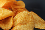 外国人が日本で驚いた食べ物「このポテトチップスをつくる機械がほしい！」