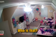 【ハッキングの恐怖】8歳の少女を見つめる怪しい影