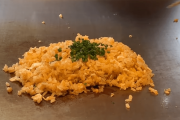 海外「東京のチャーハンvs大阪のチャーハン 美味しいのはどっち？」日本のチャーハン動画が外国人に大人気な模様！