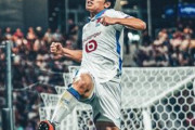 フランス人「モノが違うわ」上田綺世、決勝ゴール！鮮烈デビューで現地サポ絶賛！【海外の反応】