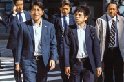 フランス人「何で東京にいる男性ってみんなスーツ着てるの？」
