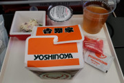 海外「日本の機内食は優れている」フライト中も美味しい日本の旅客機にコメントが寄せられる