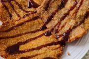 海外「人生初めての「とんかつ」に挑戦してみたよ」なぜ誰もチョコレートソースをかけた理由を聞かないんだい？