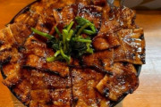 韓国人「日本の1kg豚丼がこちらです」完食者に発行される「証明書」が話題に