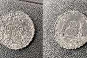 外国人「俺達が持ってるレアすぎる硬貨を見せていく！」