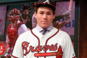 海外「日本に行くのは間違ってない！」MLBを蹴り日本プロ野球を選んだカーター・スチュワート選手について議論白熱（海外の反応）