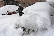 韓国人「現在の日本、札幌の大雪の状況を見てみよう」「うわあ・・ものすごい」