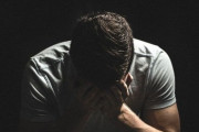 「人生の敗者になるための方法（男性版）…みんなはいくつ当てはまった？」海外の反応