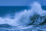 韓国人「日本を襲った台風13号の威力をご覧ください・・・（ﾌﾞﾙﾌﾞﾙ）」
