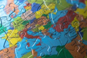ヨーロッパ各国で英語の「How」をなんて言うか…ひと目でわかる地図がこちら