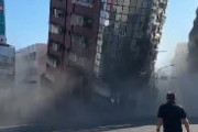 海外「台湾でM7超えの地震。複数の建物が崩壊」