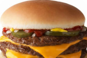 外国人「お前らマクドナルドのこれを一度に何個食べられる？」
