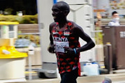 海外「みんなに拍手してるの好き」東京オリンピックの男子マラソン、沿道から撮影された映像に注目