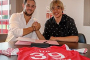 中国人「日本サッカーが羨ましい」日本最強ウインガーがフランス1部へ完全移籍！中国から羨望の声【海外の反応】