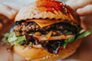 外国人「日本にいるとたまに洋食が食べたくなる時があるよね？」