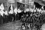 中国人「日本人は人間性がなく残虐だ！」←「でも、戦争ってそういうもんだぞ？」