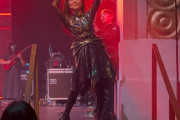 BABYMETALのショーに毎回行ってる人たちってどんな仕事してるんだ？　【海外の反応】