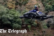 海外「かっこいい！」日本で発売された世界初の空飛ぶバイクが改めて話題に