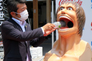 外国人「日本は最高すぎる(笑)」進撃の巨人ゴミ箱でリサイクル始まる