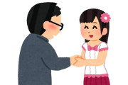 日本のお笑いトリオの「アイドルの握手会コント」が面白すぎる！【タイ人の反応】