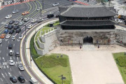 韓国人「放火された韓国の国宝1号、崇礼門復元の近況」