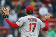 フリスビーのような大谷の魔球に全米騒然！←「肘が持つのか？」（海外の反応）
