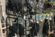 海外「日本にガンプラをパーツ単位で売ってるお店があった！」日本のプラモショップに対する海外の反応