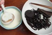 外国人さん、日本人が一生思い付けないつけ麺を生み出してしまう
