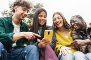 【海外】「若者の心をつかむ！Z世代の7つの特徴とは？」