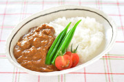 日本の「子と母のカレー」を比較した結果！物凄い愛を感じる！【タイ人の反応】