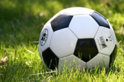 海外「どうしたの！？」サッカー元ブラジル代表ロナウジーニョ、突然日本語でプロテインを紹介！「ドン・キホーテで手に入るから、日本のみんなにおすすめするよ！」 海外の反応