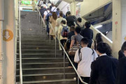 外国人「間違いなく日本の光景」→「どの国でもこうあるべき！」「規律正しく、論理的で、機能的」「先進的な文化と教育だね」