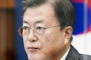 文大統領の支持率、ついに30％台の壁崩壊…就任後最低値を記録＝韓国の反応