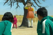 韓国人「米国人がやるムクゲの花が咲きました（だるまさんころんだ）をご覧ください」
