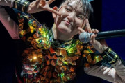 BABYMETALのメルボルンのショーでのAlgorismのフルパフォーマンスビデオ　【海外の反応】