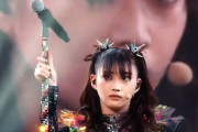 BABYMETALのアナハイムのショーの初日は観客が地蔵だった　【海外の反応】
