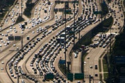 外国人「これもう地獄だろ…って都市部の画像を集めてみた」