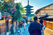 京都で最も美しい商店街を散策してみよう！！外国人「やはり京都はいつ見ても私の憧れだよ！！」