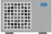 「この家の中で、いったい何が起こっていると思う？」気になるエアコンの室外機